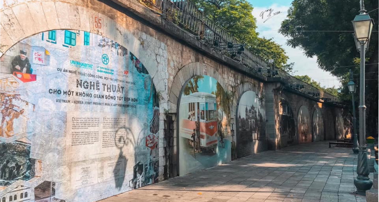 South Korea-like check-in corners in the heart of Hanoi